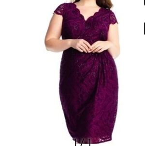 NWT Adrianna Papell Stretch Lace Scallop Short Dress Mulberry
